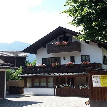 Ferienwohnung Franzi Garmisch-Partenkirchen Eksteriør bilde